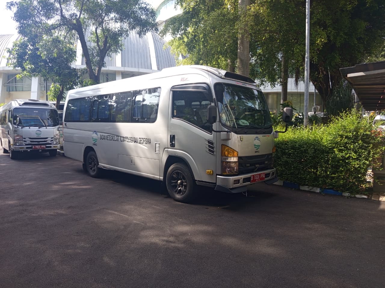 Layanan Bus Antar Jemput